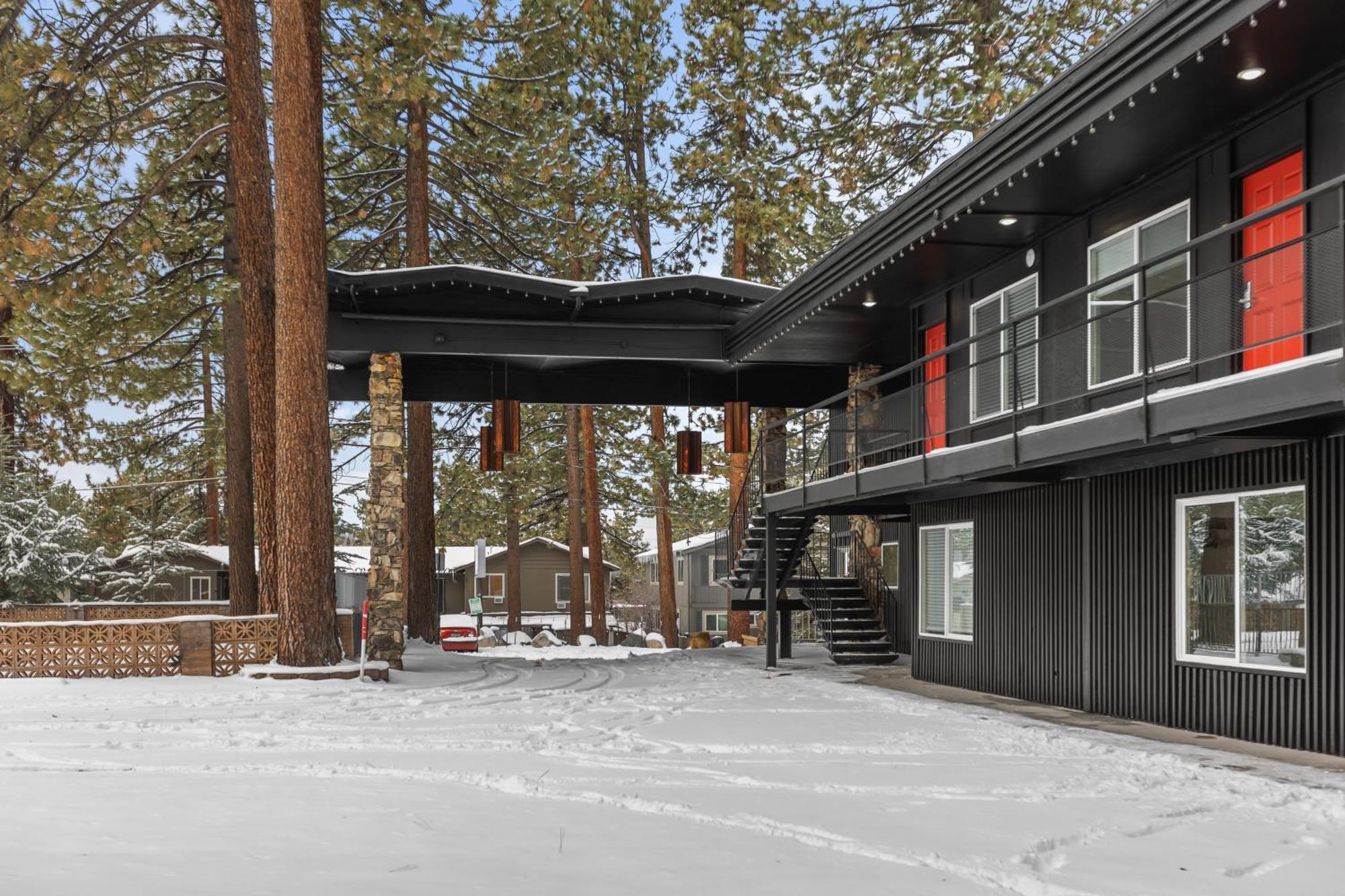 Ambassador Lake Tahoe South Lake Tahoe Exterior photo