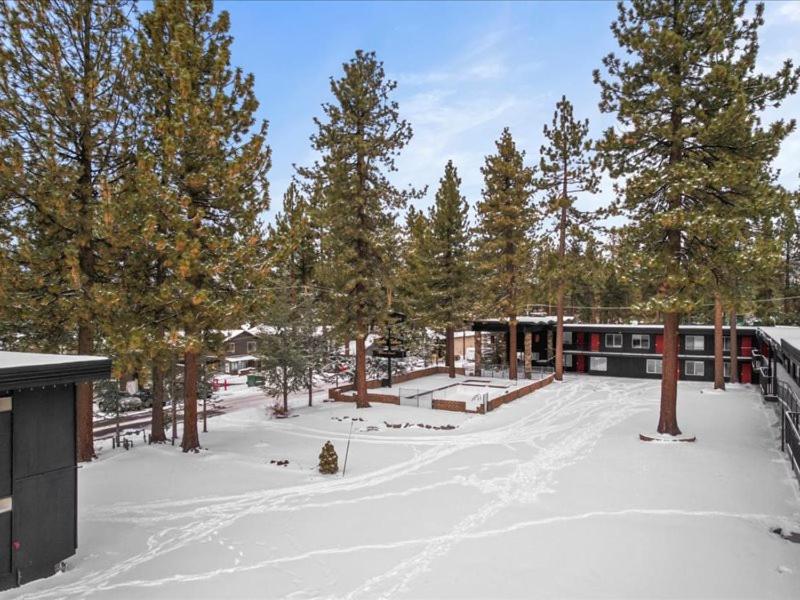Ambassador Lake Tahoe South Lake Tahoe Exterior photo